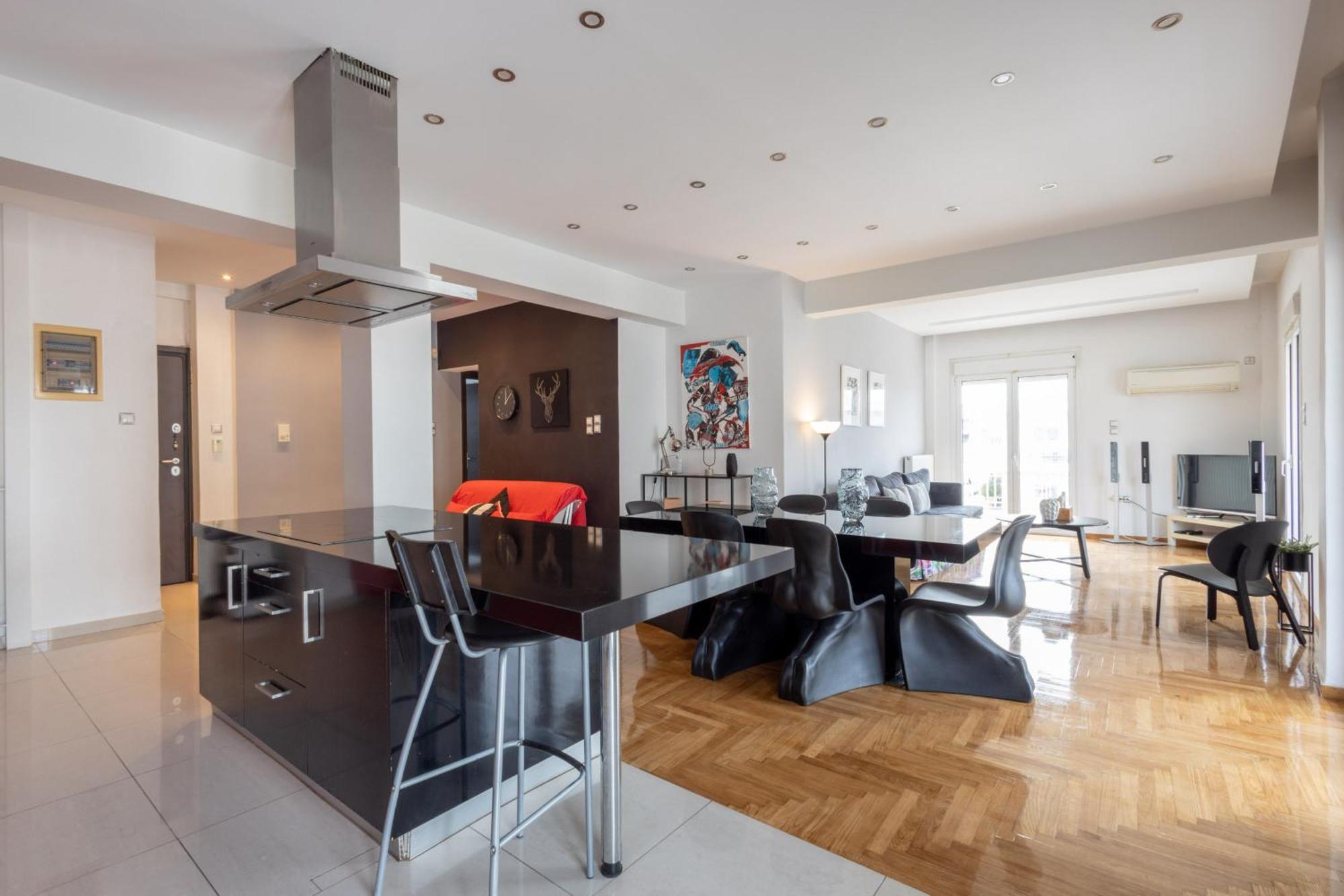A Luxury & Comfortable Apt In Athena Bagian luar foto